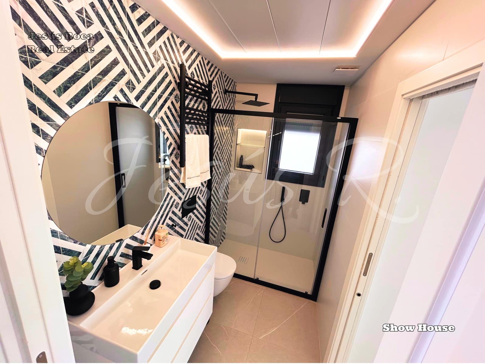 Chalet de 3 habitaciones en Torre-Pacheco en venta con piscina garaje - 700.000 € (Ref: 9573691)