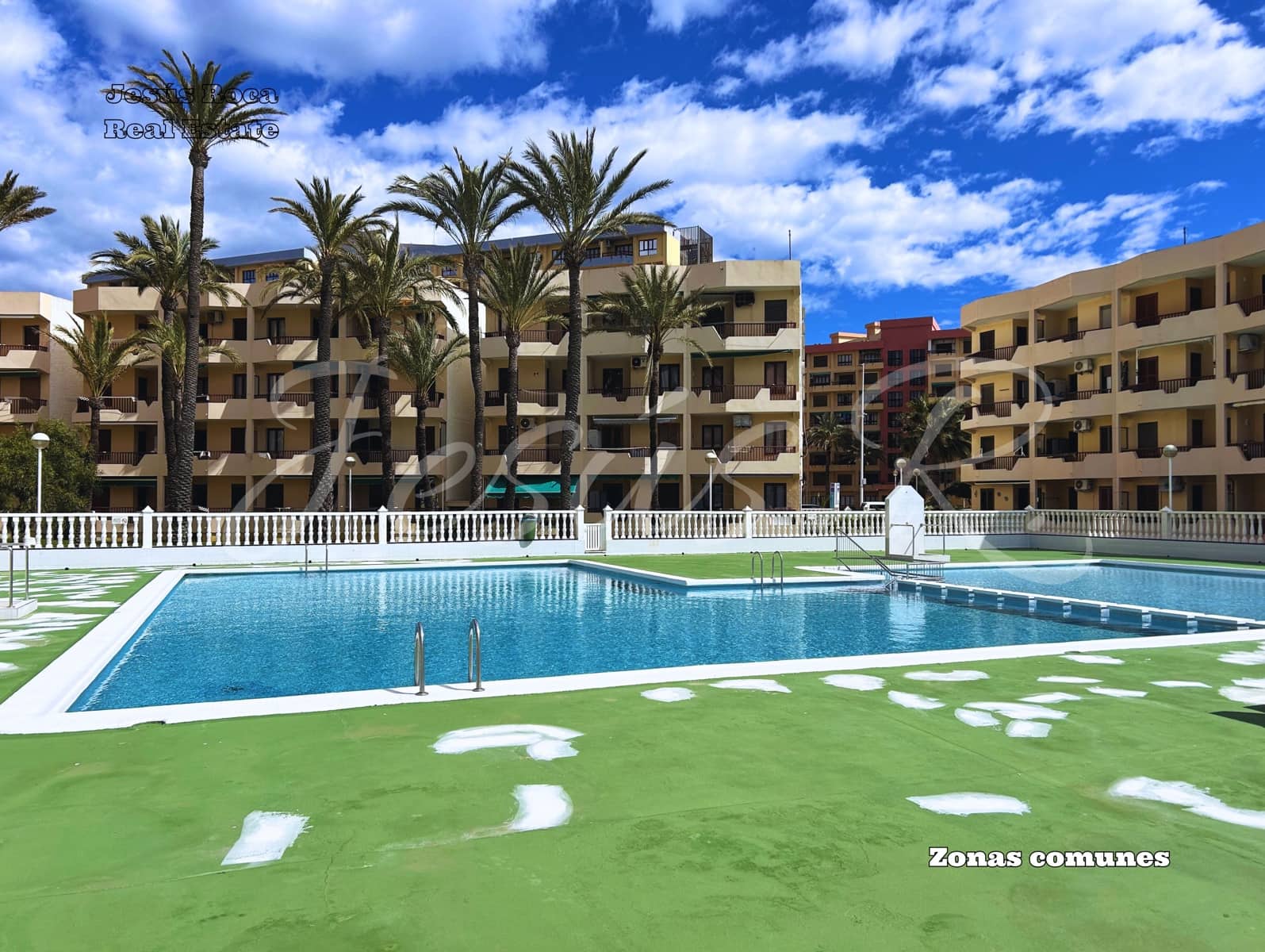 2 makuuhuone Ranta-asunto myytävänä paikassa San Javier mukana uima-altaan - 180 000 € (Ref: 9685671)