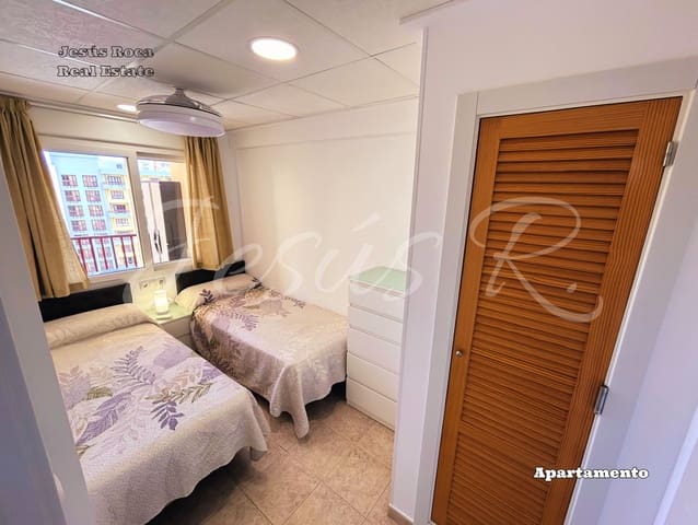 2 makuuhuone Ranta-asunto myytävänä paikassa La Manga del Mar Menor mukana uima-altaan - 180 000 € (Ref: 9685671)