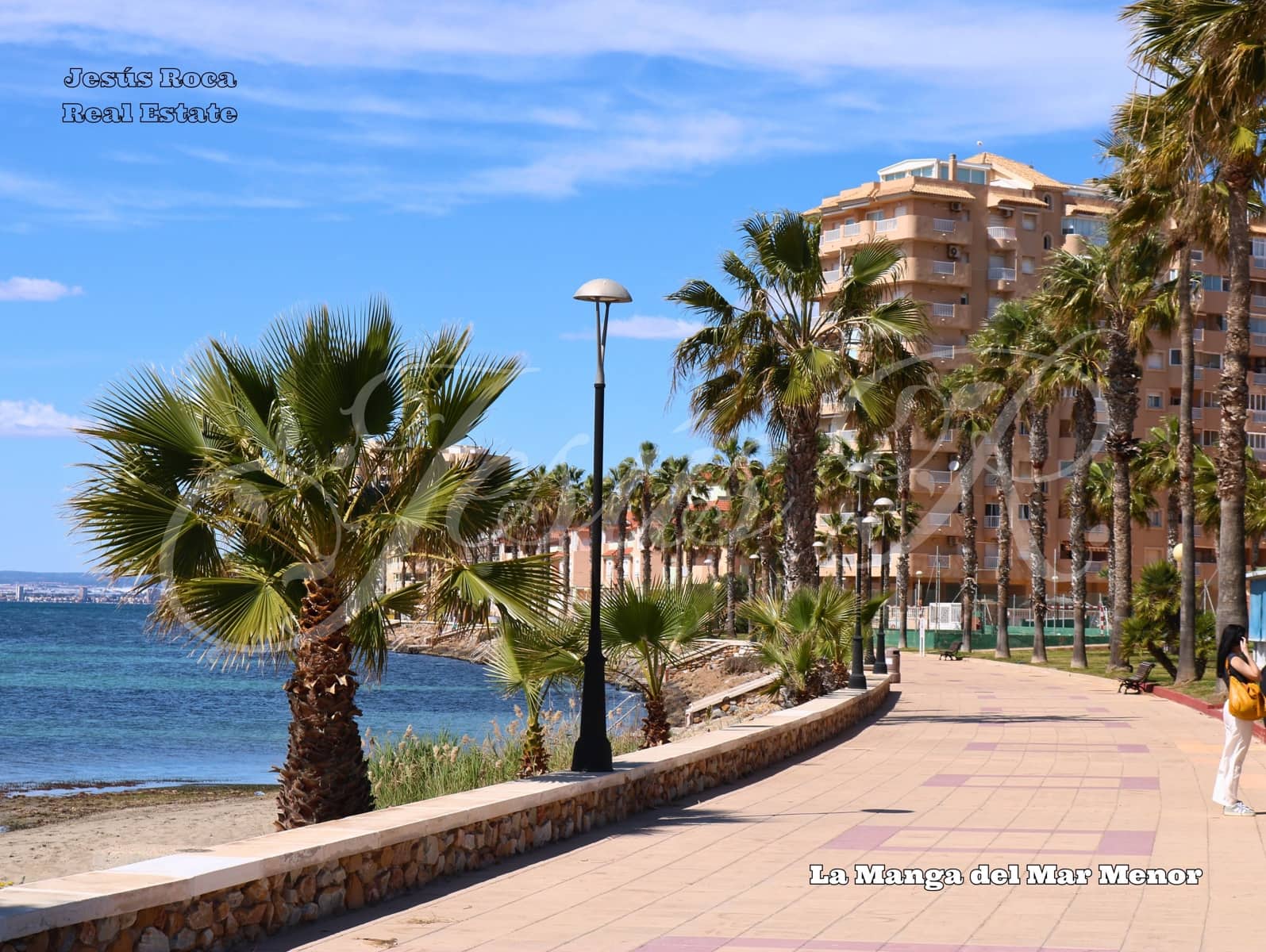 2 bedroom Beach Apartment for sale in San Javier with pool - € 180,000 (Ref: 9685671)