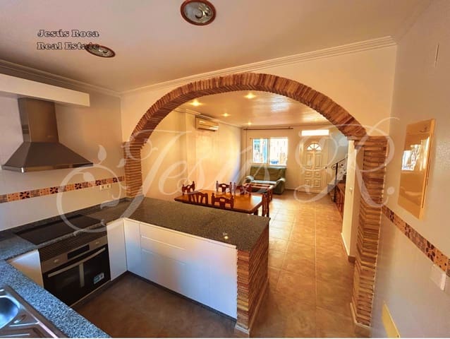 4 quarto Moradia Geminada para venda em Santiago de la Ribera, San Javier com garagem - 280 000 € (Ref: 9714359)