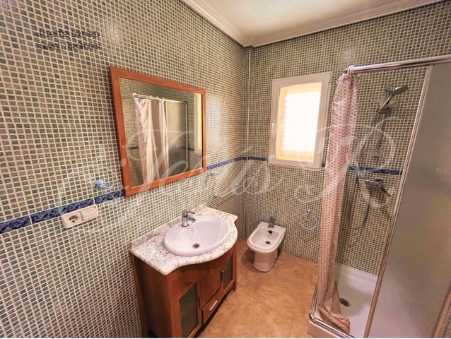 4 quarto Moradia Geminada para venda em Santiago de la Ribera, San Javier com garagem - 280 000 € (Ref: 9714359)