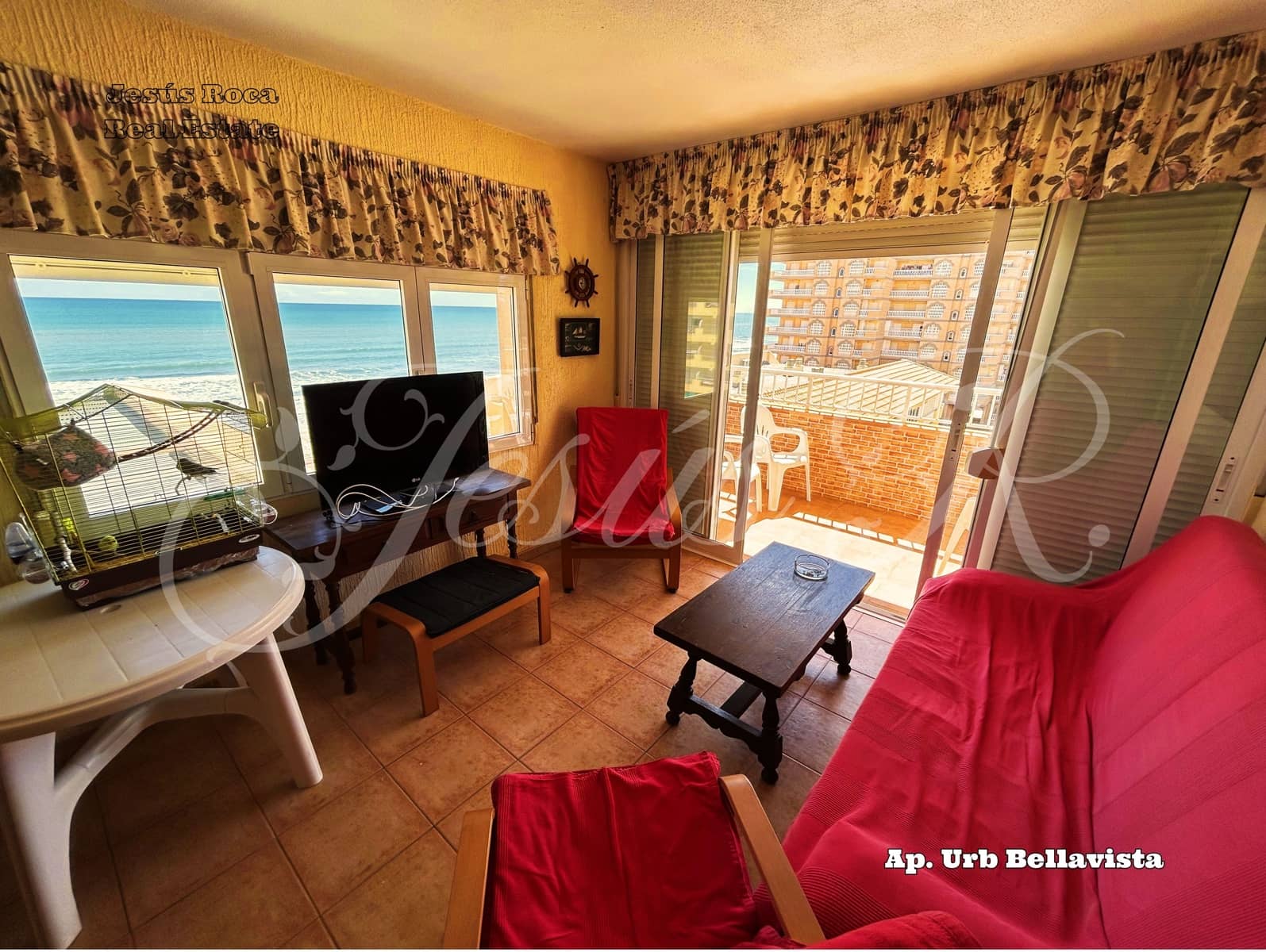2 quarto Apartamento de Praia para venda em La Manga del Mar Menor com piscina - 215 000 € (Ref: 9743994)