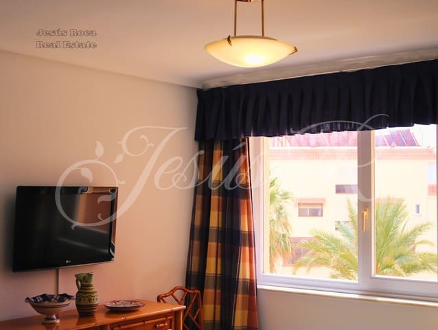 1 soveværelse Lejlighed til salg i La Manga del Mar Menor med swimmingpool - € 220.000 (Ref: 9761566)