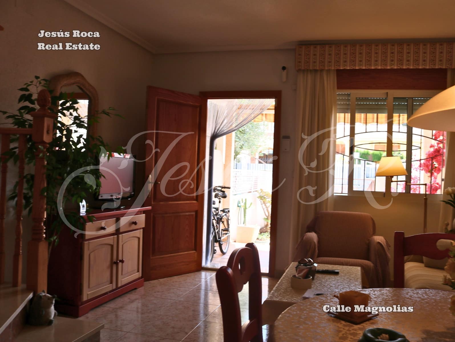 4 bedroom Beach Apartment for sale in San Javier with garage - € 296,000 (Ref: 9821742)