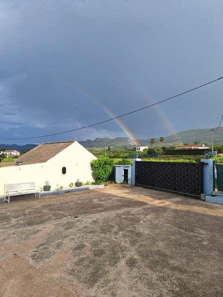 3 makuuhuone Maalaistalo myytävänä paikassa Llocnou d'en Fenollet mukana uima-altaan 
autotalli - 237 000 € (Ref: 9502740)