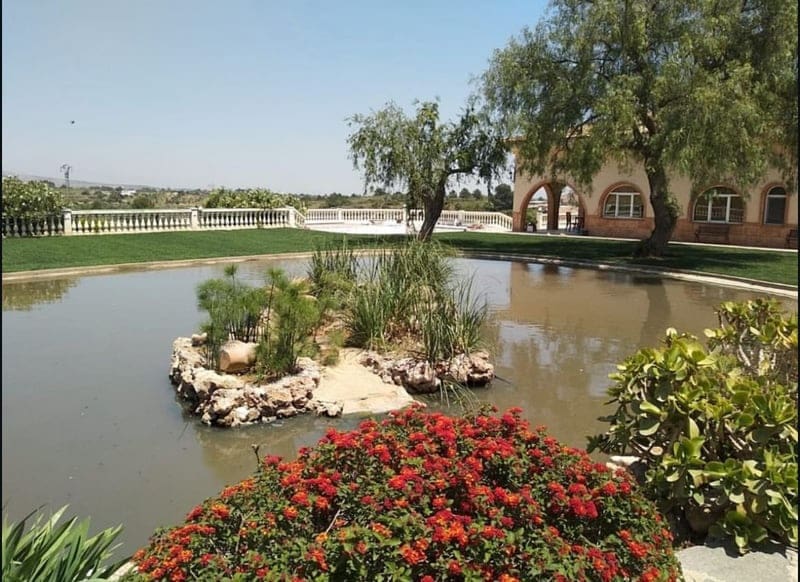 6 sovrum Finca/Hus på landet till salu i Montserrat med pool garage - 2 200 000 € (Ref: 9502791)