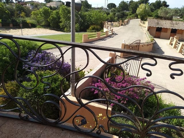 6 sovrum Finca/Hus på landet till salu i Montserrat med pool garage - 2 200 000 € (Ref: 9502791)