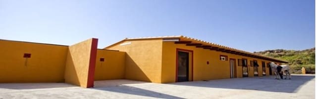 3 quarto Empresa para venda em Llosa de Ranes com garagem - 1 200 000 € (Ref: 9505925)