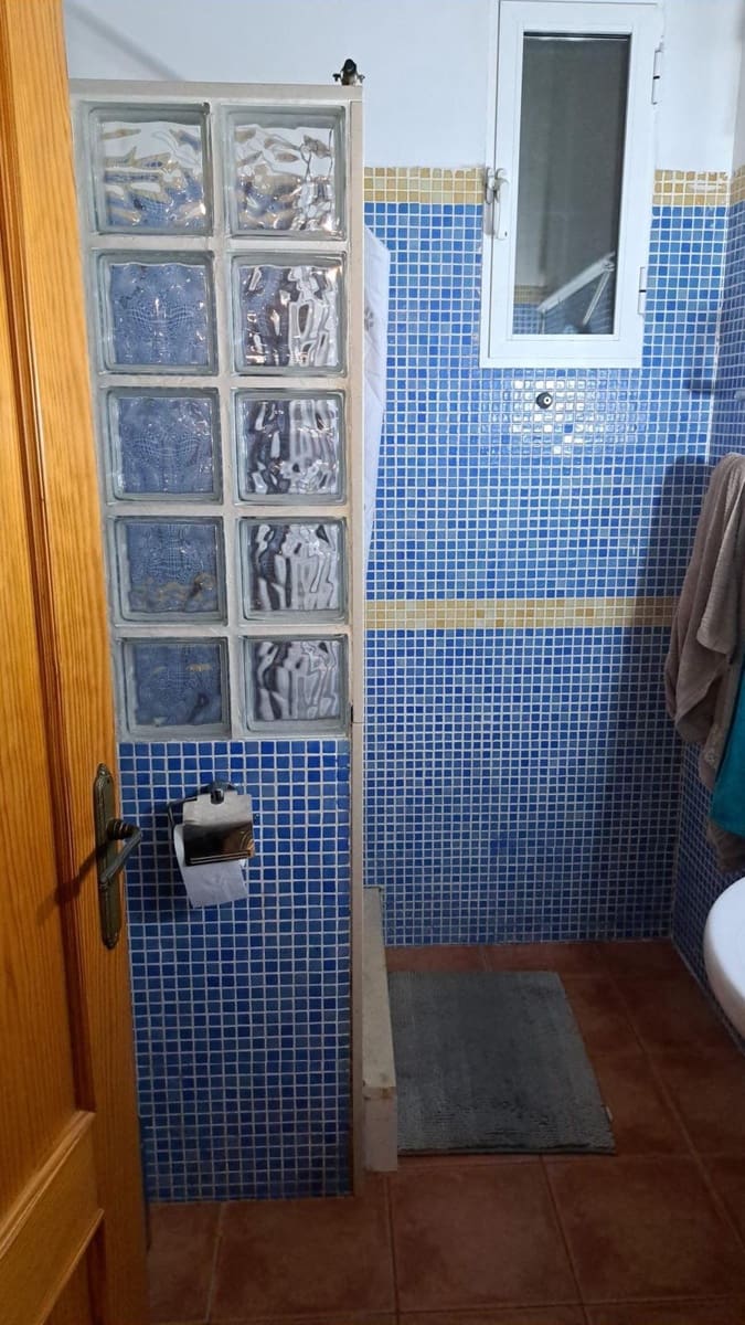 3 quarto Empresa para venda em Llosa de Ranes com garagem - 1 200 000 € (Ref: 9505925)