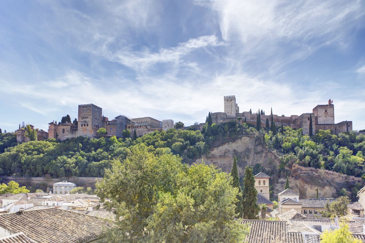 10 soveværelse Virksomhed til salg i Granada by - € 1.600.000 (Ref: 9393479)