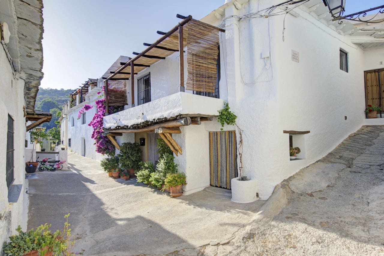 4 soveværelse Byhus til salg i La Taha - € 99.900 (Ref: 9393480)