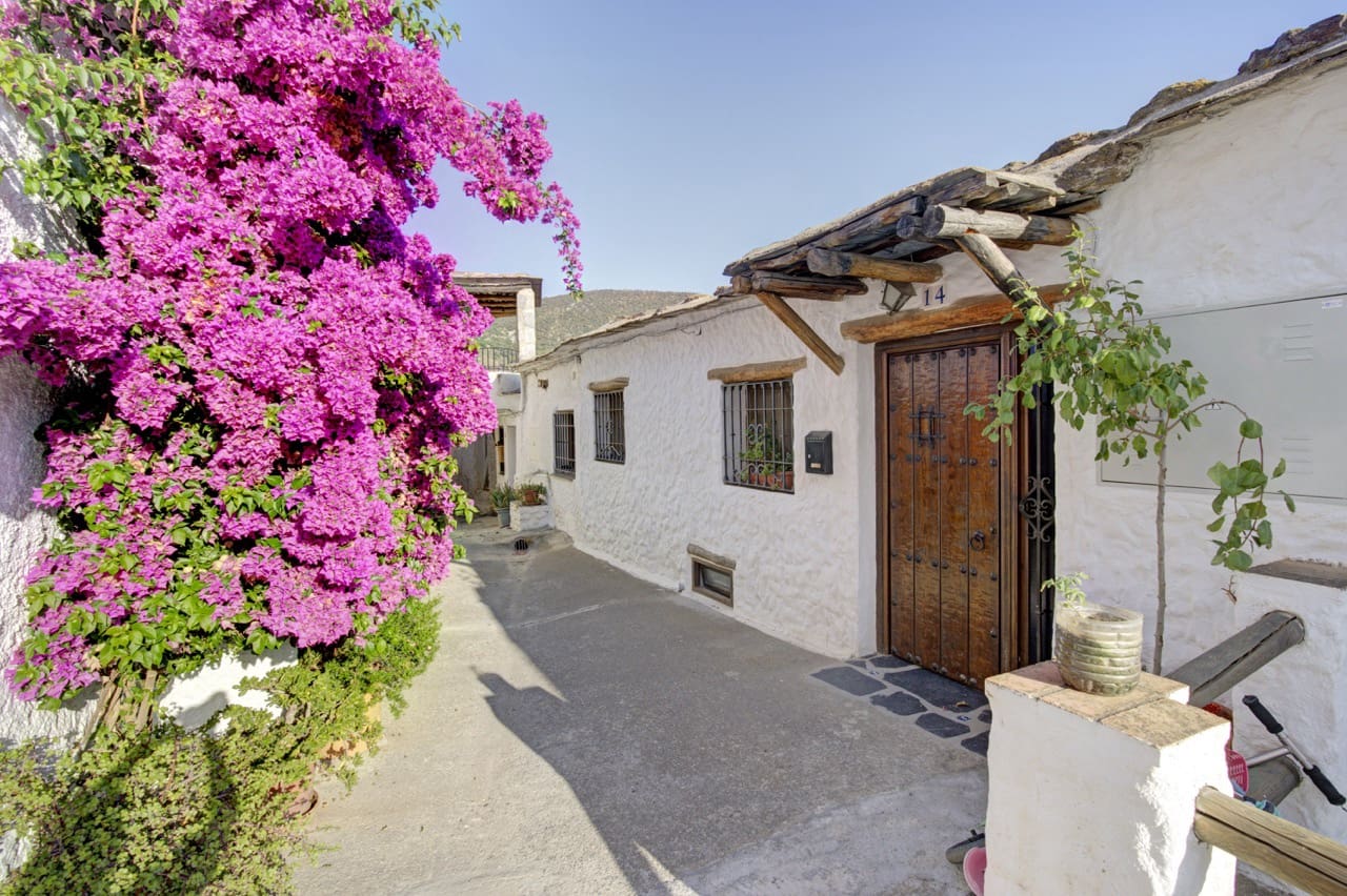 4 soveværelse Byhus til salg i La Taha - € 99.900 (Ref: 9393480)