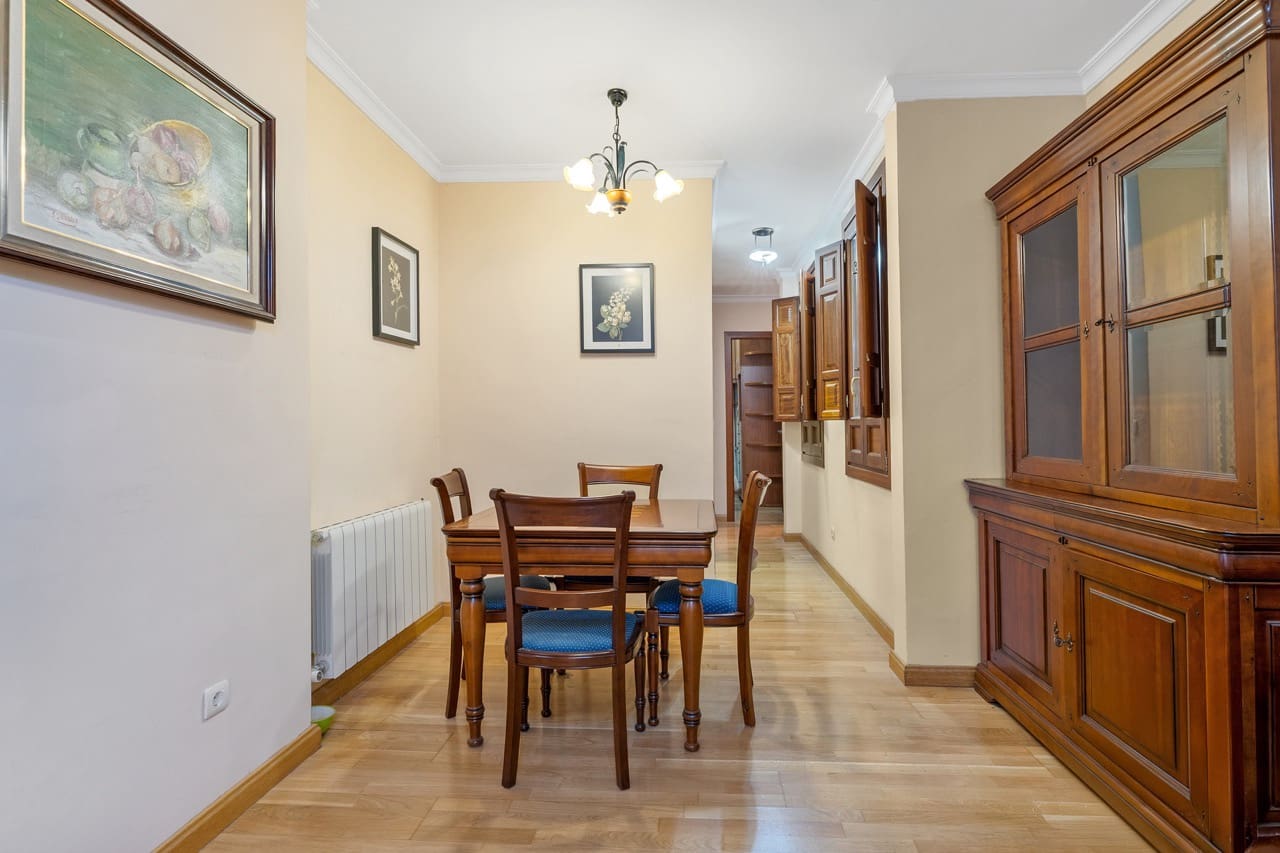 1 bedroom Flat for rent in Granada city - € 800 (Ref: 9395678)