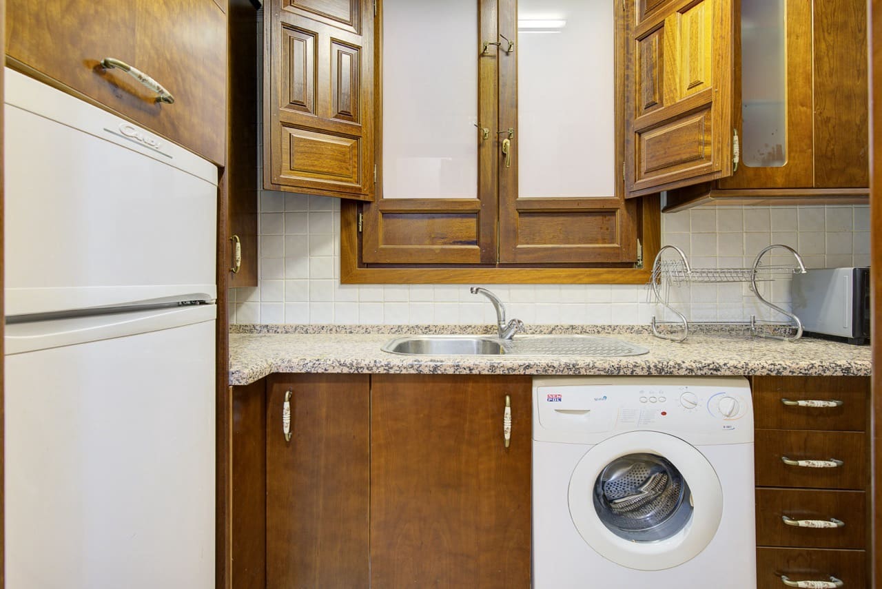 1 bedroom Flat for rent in Granada city - € 800 (Ref: 9395678)