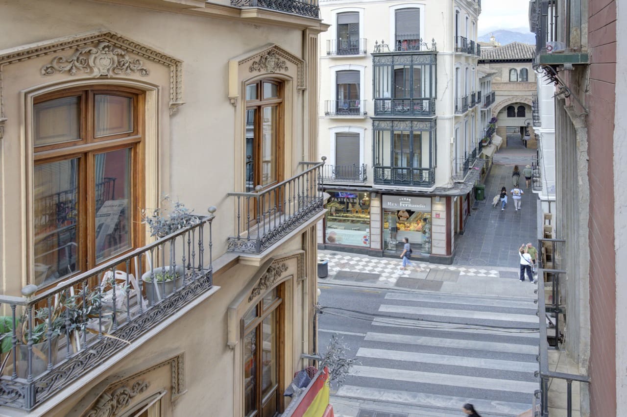 1 bedroom Flat for rent in Granada city - € 800 (Ref: 9395678)