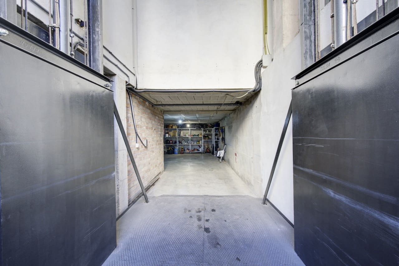 Sklep na sprzedaż w Armilla - 68 000 € (Ref: 9398062)