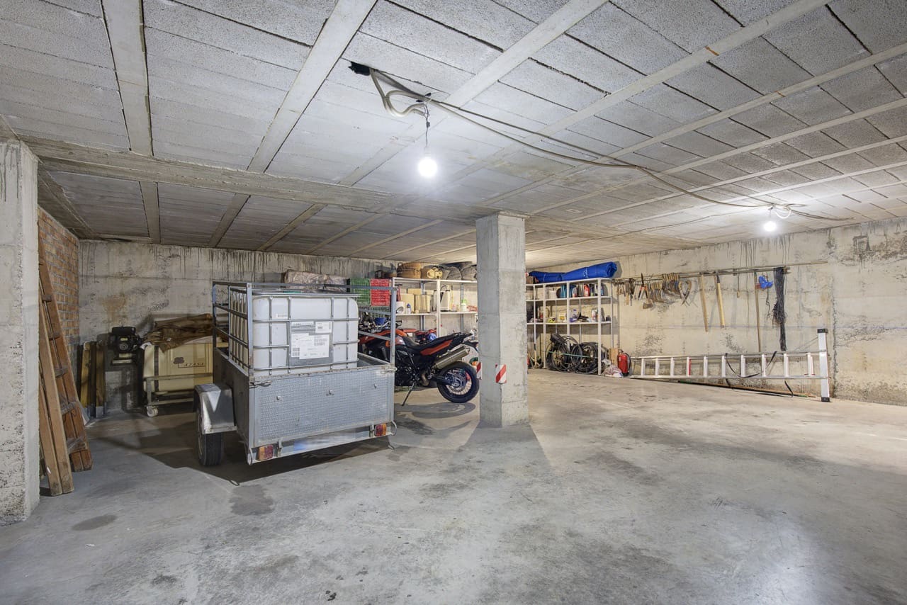 Sklep na sprzedaż w Armilla - 68 000 € (Ref: 9398062)