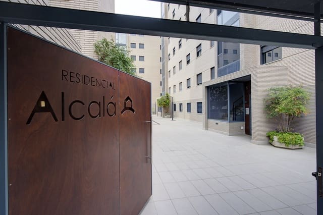 2 soveværelse Lejlighed til salg i Cerrillo de Maracena - Periodistas, Granada by med swimmingpool garage - € 290.000 (Ref: 9401995)