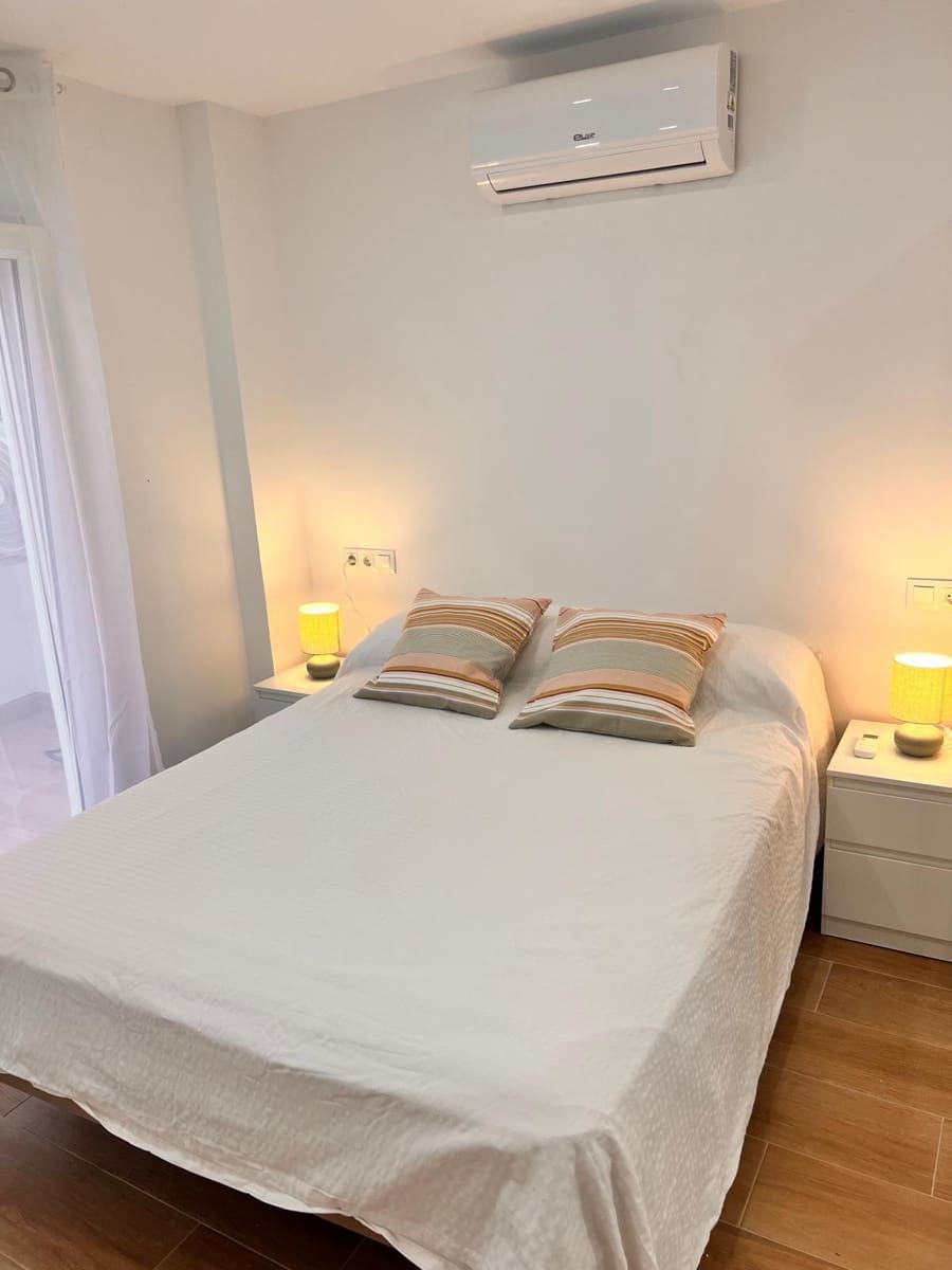 2 soveværelse Lejlighed til leje i Granada by - € 1.100 (Ref: 9424102)