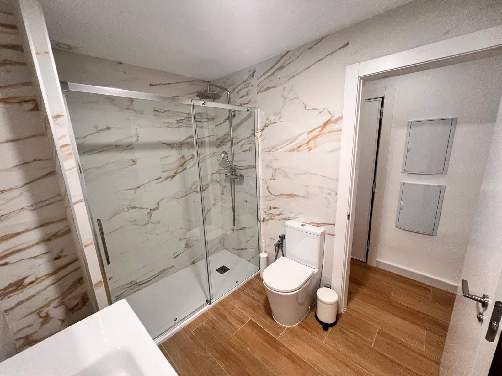 2 soveværelse Lejlighed til leje i Granada by - € 1.100 (Ref: 9424102)