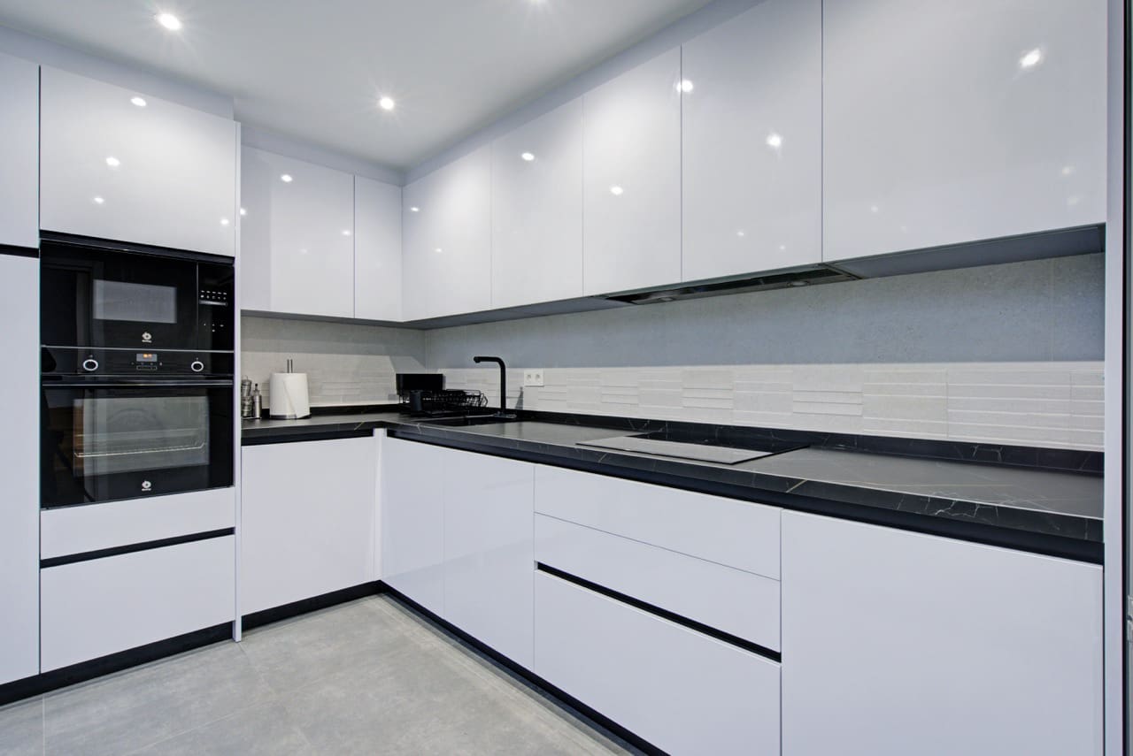 3 soveværelse Rækkehus til salg i Granada by med swimmingpool - € 375.000 (Ref: 9714371)