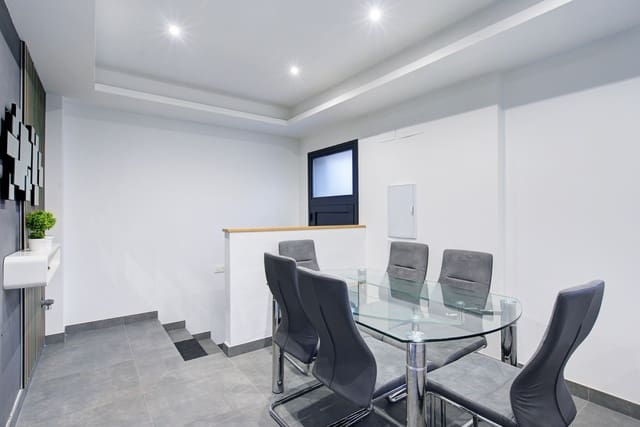 3 soveværelse Rækkehus til salg i Zaidin, Granada by med swimmingpool - € 375.000 (Ref: 9714371)