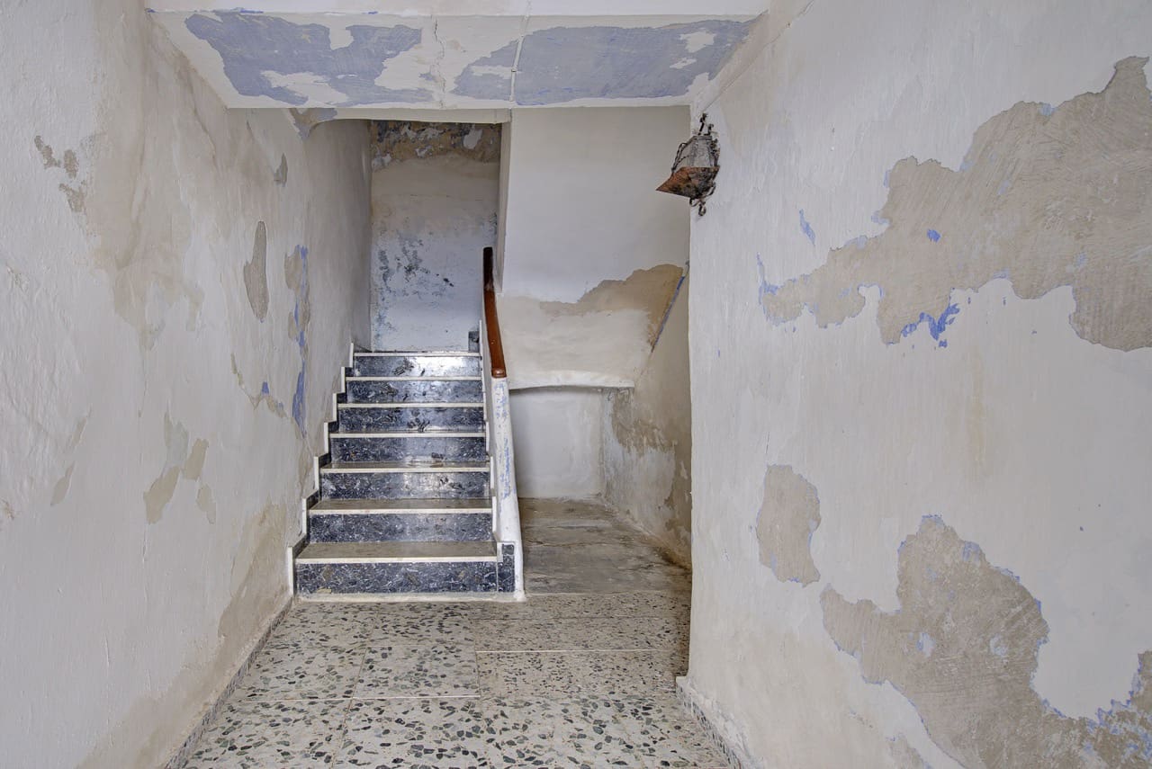 6 bedroom Townhouse for sale in La Taha with garage - € 129,900 (Ref: 9783482)