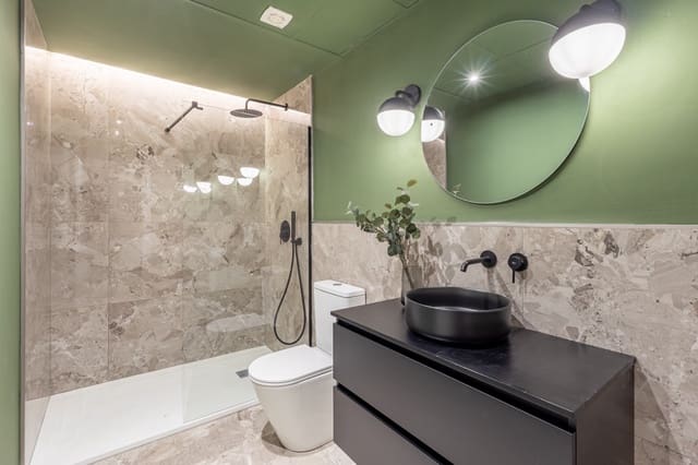 1 bedroom Apartment for sale in Granada city - € 145,000 (Ref: 9783483)