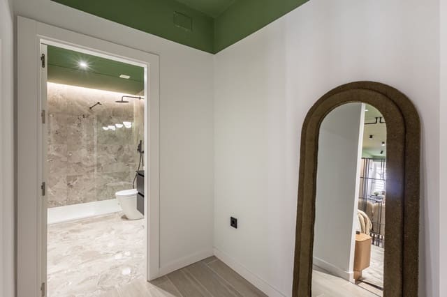 1 bedroom Apartment for sale in Granada city - € 145,000 (Ref: 9783483)