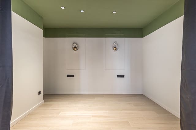 1 slaapkamer Appartement te koop in Granada stad - € 139.900 (Ref: 9783484)