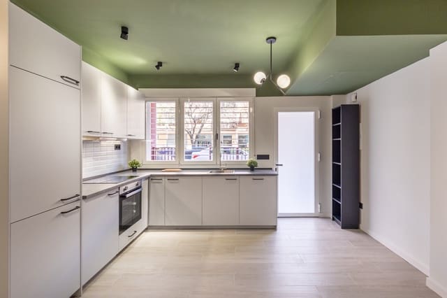 1 slaapkamer Appartement te koop in Granada stad - € 139.900 (Ref: 9783484)