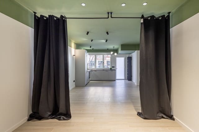 1 slaapkamer Appartement te koop in Granada stad - € 139.900 (Ref: 9783484)