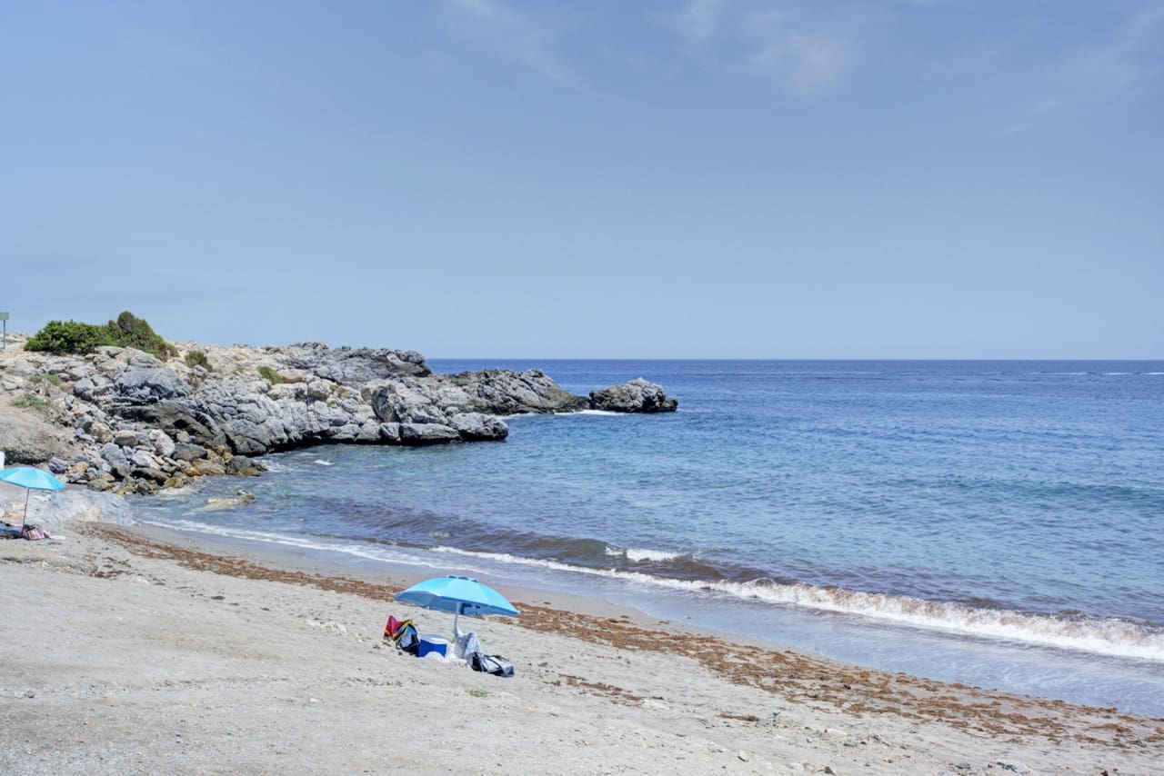2 bedroom Terraced Villa for sale in La Herradura with garage - € 335,000 (Ref: 9950433)
