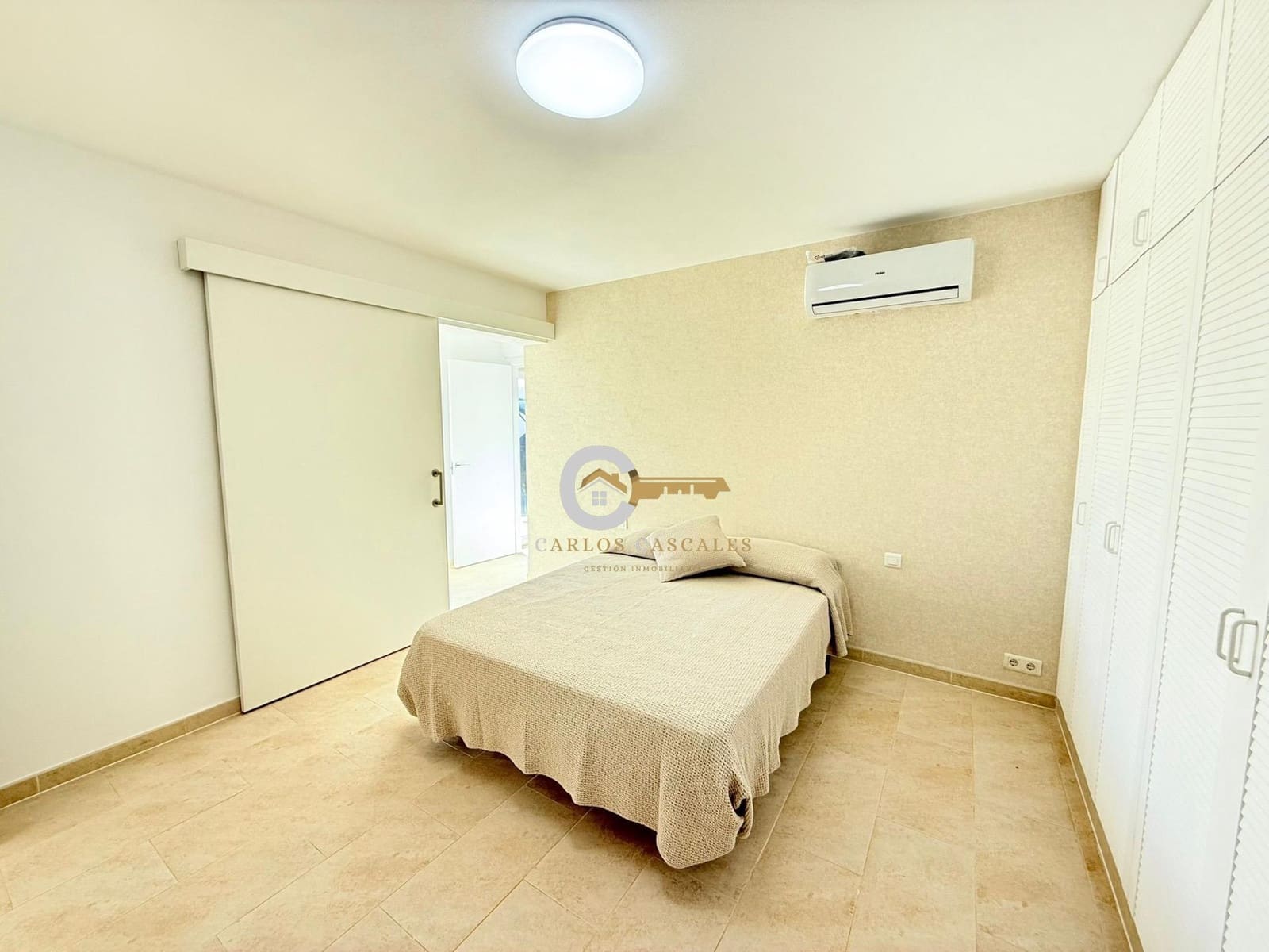 Chalet de 4 habitaciones en El Peñoncillo en venta con piscina - 450.000 € (Ref: 9446760)