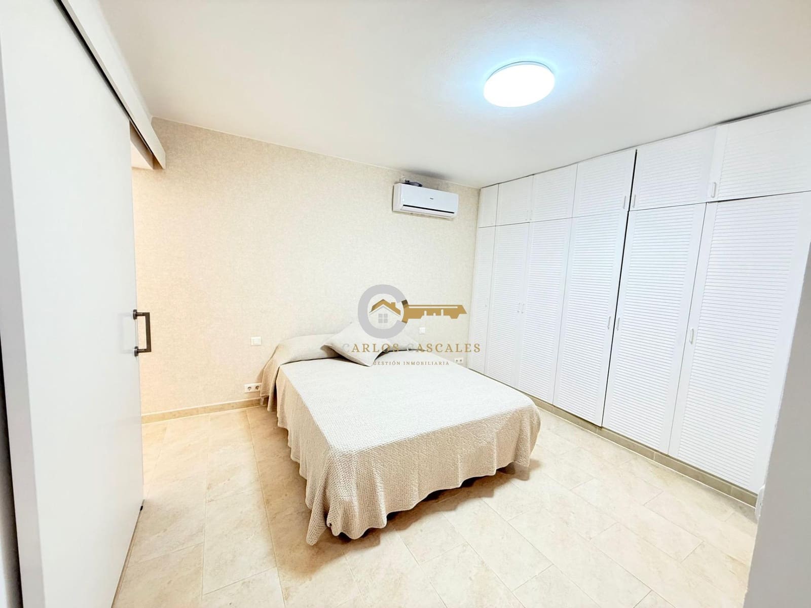 Chalet de 4 habitaciones en El Peñoncillo en venta con piscina - 450.000 € (Ref: 9446760)