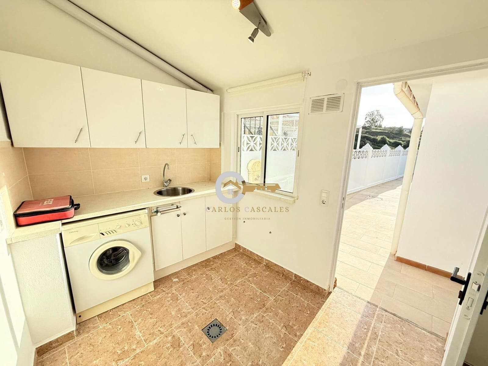 Chalet de 4 habitaciones en El Peñoncillo en venta con piscina - 450.000 € (Ref: 9446760)