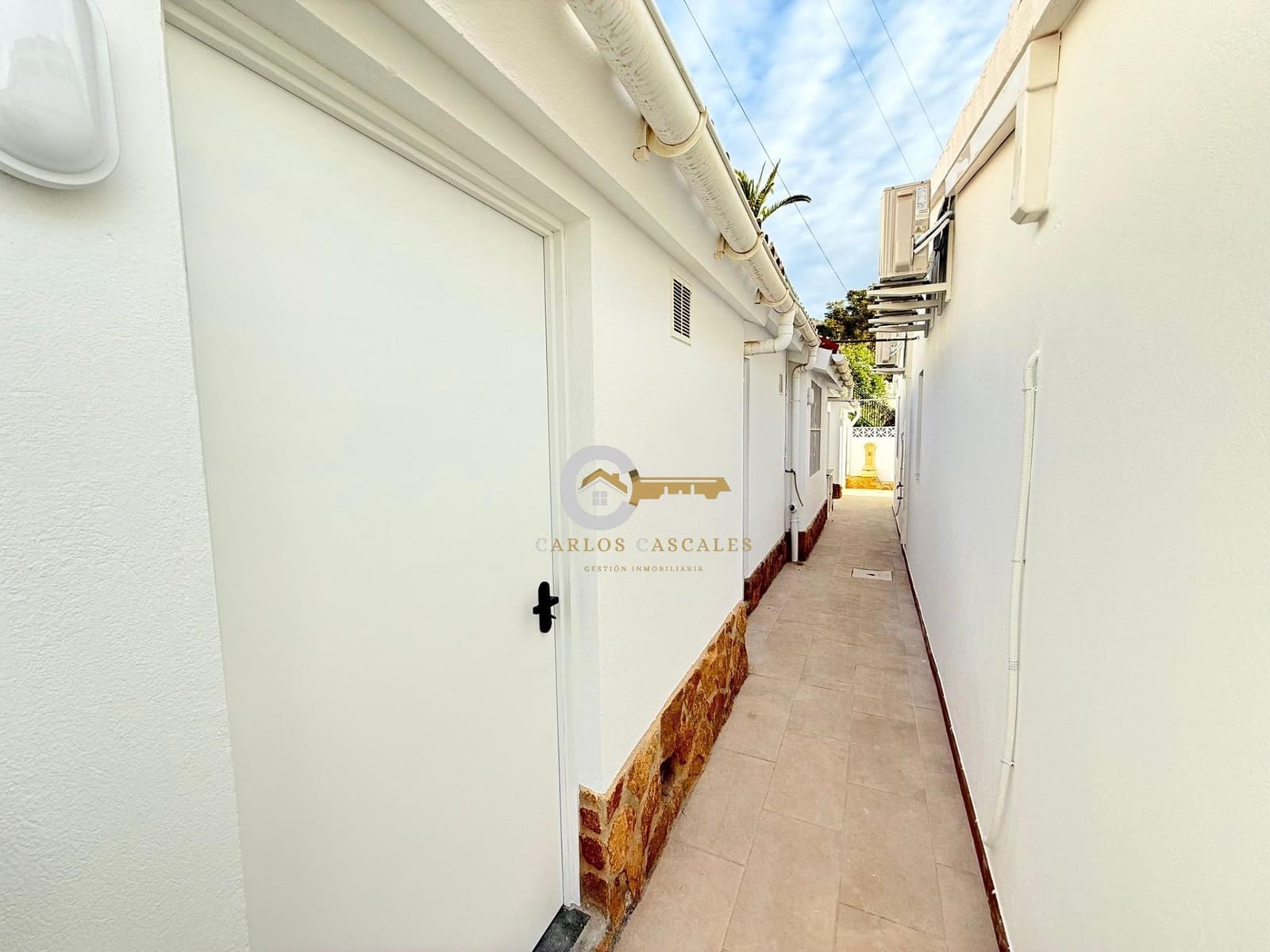 Chalet de 4 habitaciones en El Peñoncillo en venta con piscina - 450.000 € (Ref: 9446760)