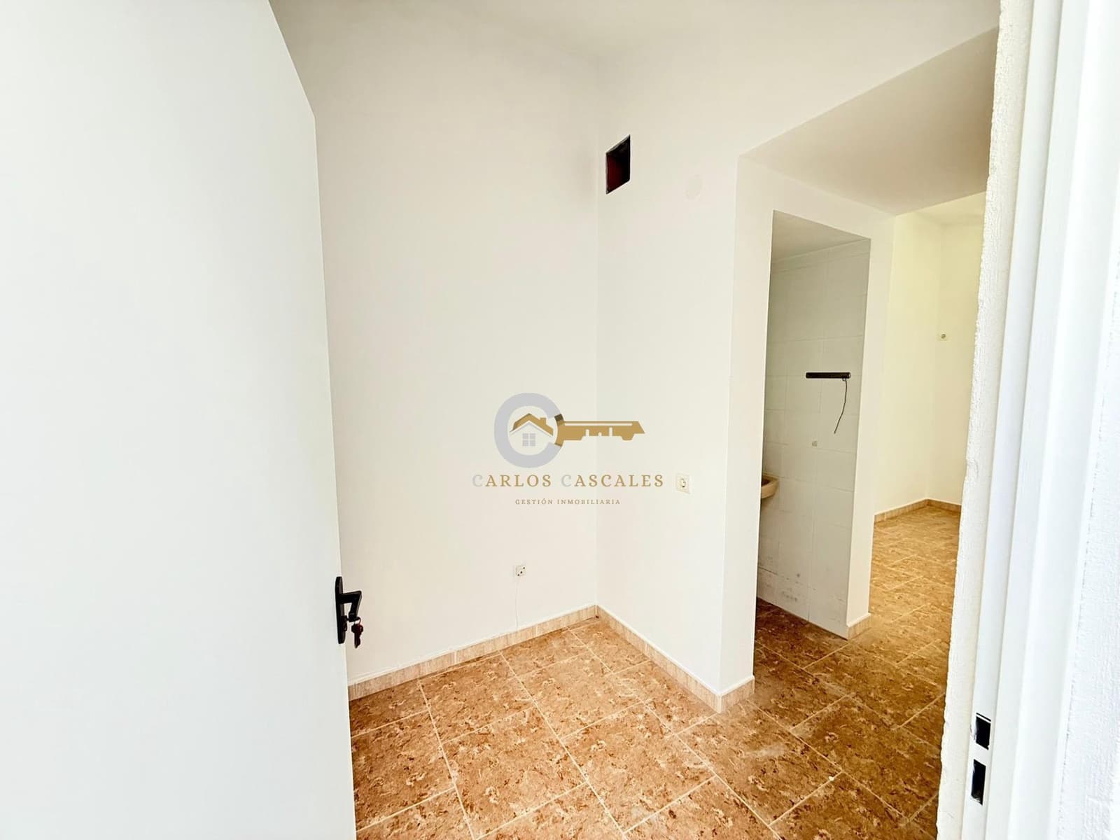 Chalet de 4 habitaciones en El Peñoncillo en venta con piscina - 450.000 € (Ref: 9446760)