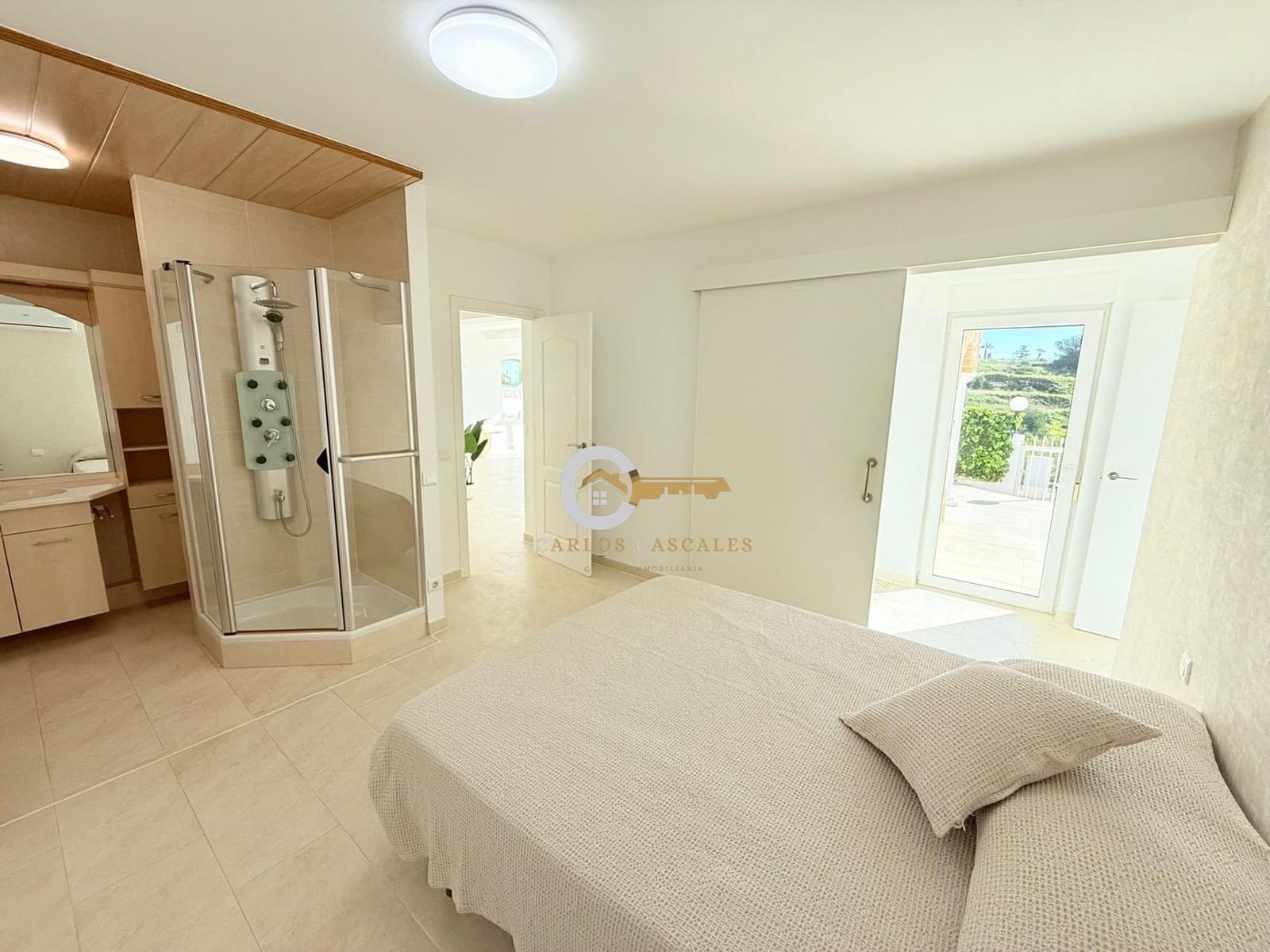 Chalet de 4 habitaciones en El Peñoncillo en venta con piscina - 450.000 € (Ref: 9446760)