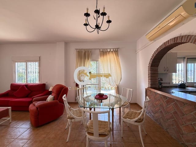 3 chambre Finca/Maison de Campagne à vendre à Cómpeta avec piscine garage - 329 900 € (Ref: 9446761)