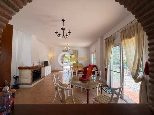 3 chambre Finca/Maison de Campagne à vendre à Cómpeta avec piscine garage - 329 900 € (Ref: 9446761)