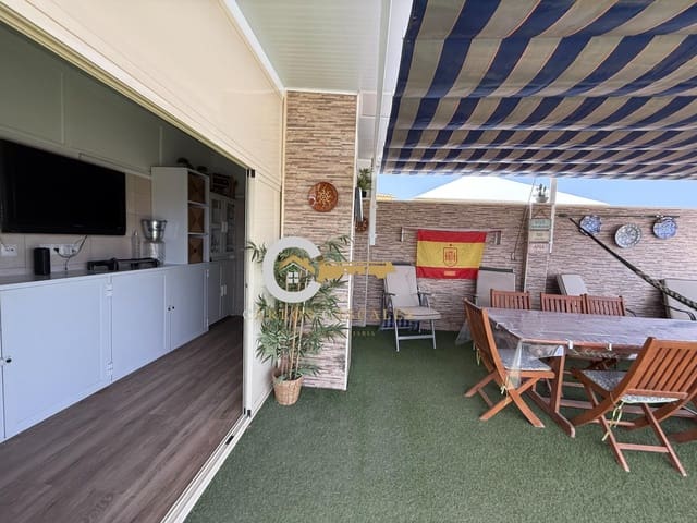 2 quarto Penthouse para venda em Urbanización Santa Rosa, Torrox - 375 000 € (Ref: 9446763)