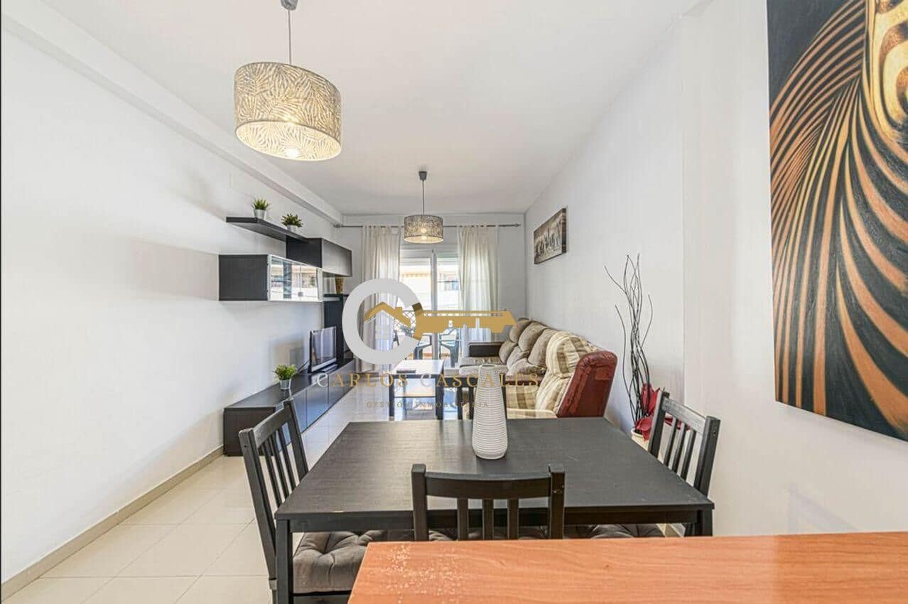 Piso de 2 habitaciones en Rincón de la Victoria en venta - 360.000 € (Ref: 9446766)