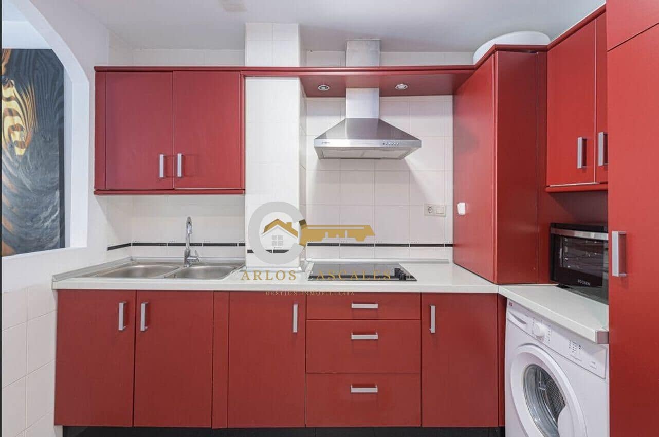 Piso de 2 habitaciones en Rincón de la Victoria en venta - 360.000 € (Ref: 9446766)