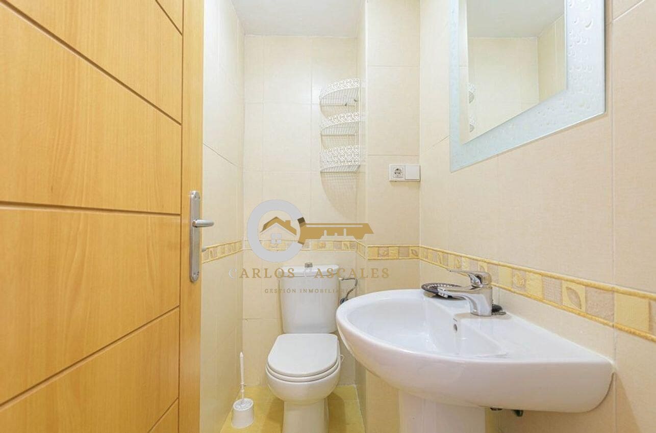 Piso de 2 habitaciones en Rincón de la Victoria en venta - 360.000 € (Ref: 9446766)