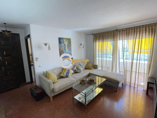 1 makuuhuone Huoneisto vuokrattavana paikassa Caleta de Vélez, Vélez-Málaga mukana uima-altaan - 800 € (Ref: 9446767)