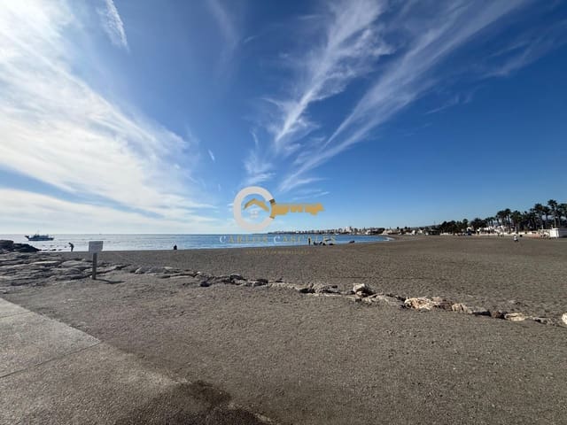 1 makuuhuone Huoneisto vuokrattavana paikassa Caleta de Vélez, Vélez-Málaga mukana uima-altaan - 800 € (Ref: 9446767)