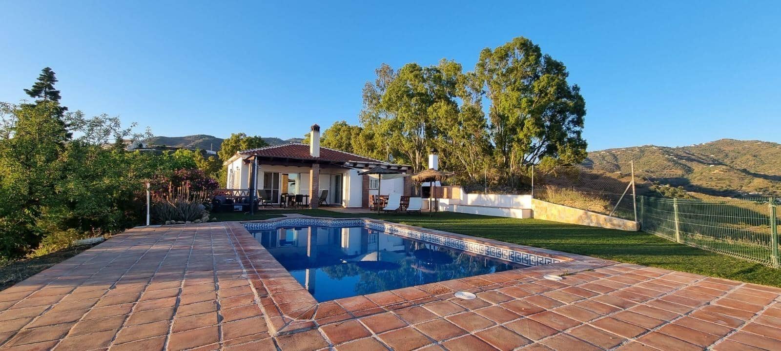 2 quarto Quinta/Casa Rural para venda em Velez-Malaga com piscina - 525 000 € (Ref: 9446769)