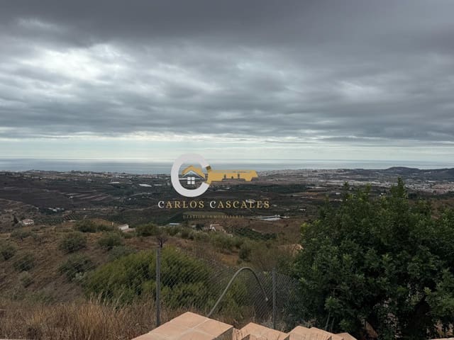 Finca/Casa Rural de 2 habitaciones en Vélez-Málaga en venta con piscina - 525.000 € (Ref: 9446769)